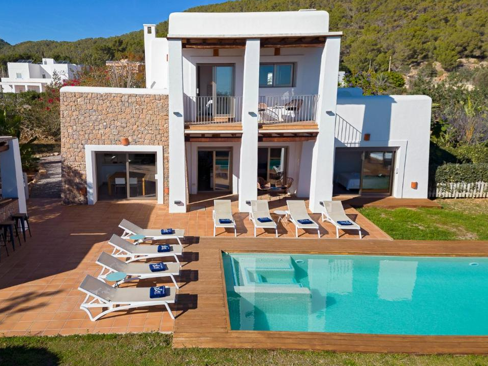 Villa TORRO